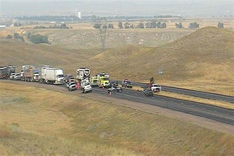 Southbound 1-25 closed near Wyoming state line by crash